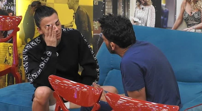 Serena Enardu e Pago in crisi? Liti e incomprensioni al GF Vip: “rabbia e orgoglio” preview