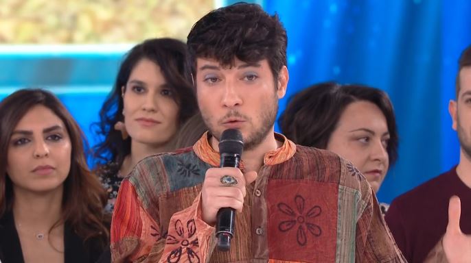 Sardine ad Amici 19, Lorenzo Donnoli commuove: “Io autistico e gay, ho pensato che era meglio morire” article-post