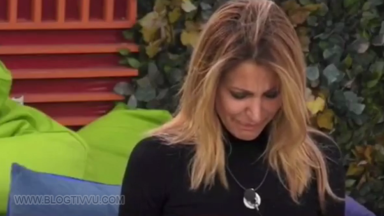 Grande Fratello Vip, Adriana Volpe abbandona la Casa