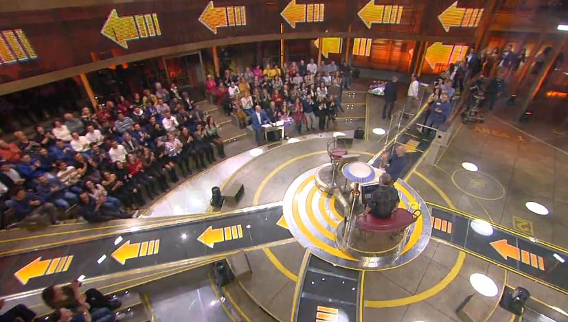 Perchè Avanti un Altro ha il pubblico? Coronavirus “risparmia” lo show di Paolo Bonolis preview