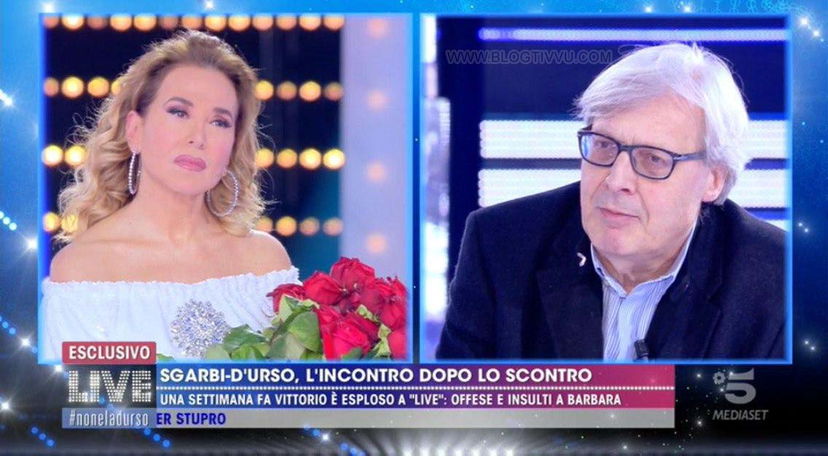 Vittorio Sgarbi, rose rosse a Barbara d’Urso ma niente scuse, lei “Ti avrei dato tanti calci in cu*o” preview