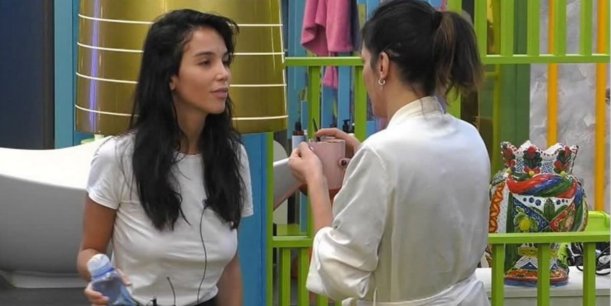 Grande Fratello Vip, Paola sbotta: “Fernanda? Maleducata e cafona!”, volano parole grosse article-post