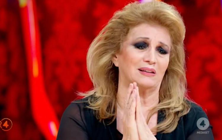 Piero Chiambretti ha nascosto il Coronavirus? Iva Zanicchi chiarisce: “Solo cattiverie, sto male” – VIDEO preview