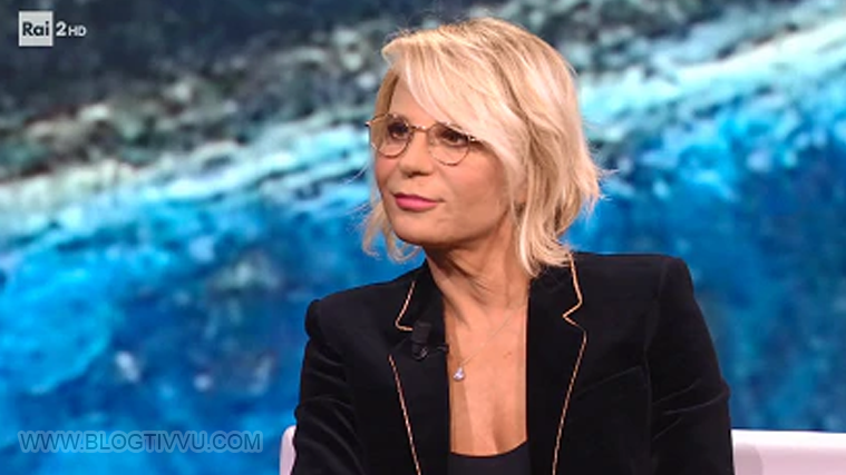Maria De Filippi: “Mio fratello mi ha sparato in fronte, ho ancora il buco” preview