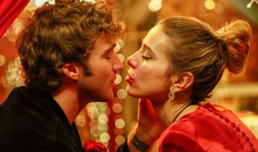 Paolo Ciavarro cotto di Clizia Incorvaia: “Non ce la faccio più, ho una voglia matta di viverla!” preview