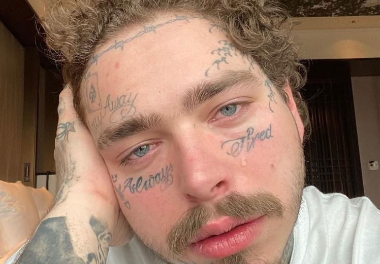 Post Malone cade sul palco, come sta? La sua risposta “nessun uso di droga” – VIDEO preview