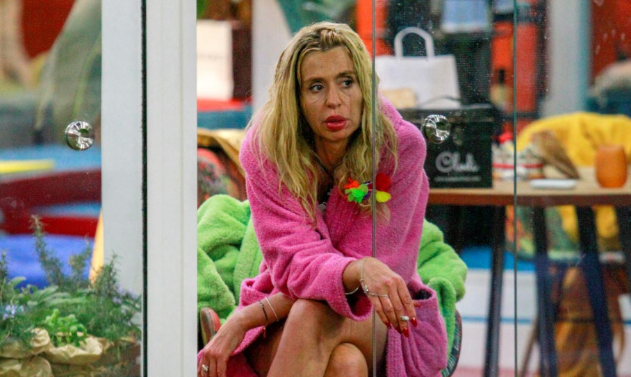 GF Vip, Valeria Marini: ecco a quale show ha rinunciato per entrare nella Casa article-post
