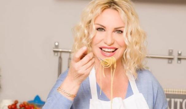 Antonella Clerici ritorna con La Prova del Cuoco? Anna Moroni e Lorenzo Biagiarelli già “arruolati” preview