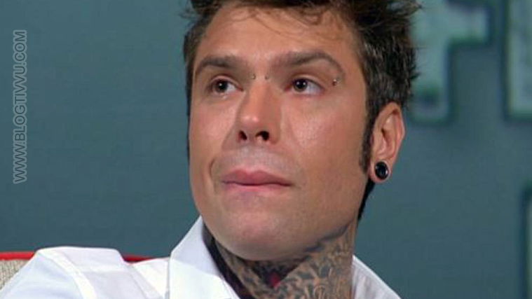 Fedez piange