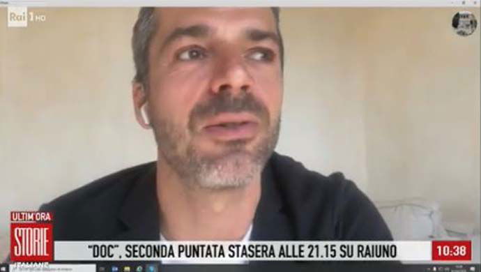 Luca Argentero e la gaffe con Eleonora Daniele: “Non sapevo fossi incinta!” preview