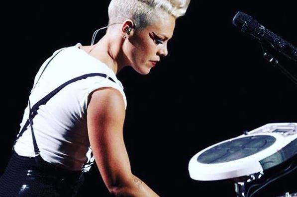 Pink, Instagram