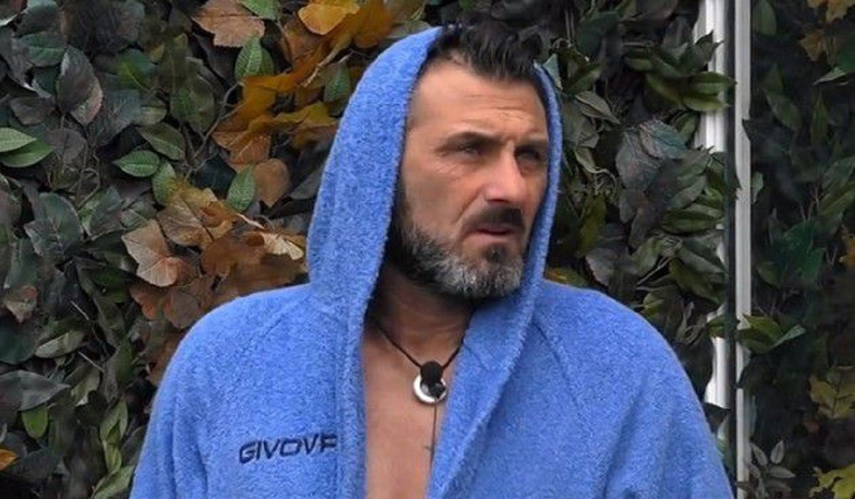 Sossio: “Paola Di Benedetto ha vinto il Grande Fratello Vip perché ha un fidanzato famoso” article-post