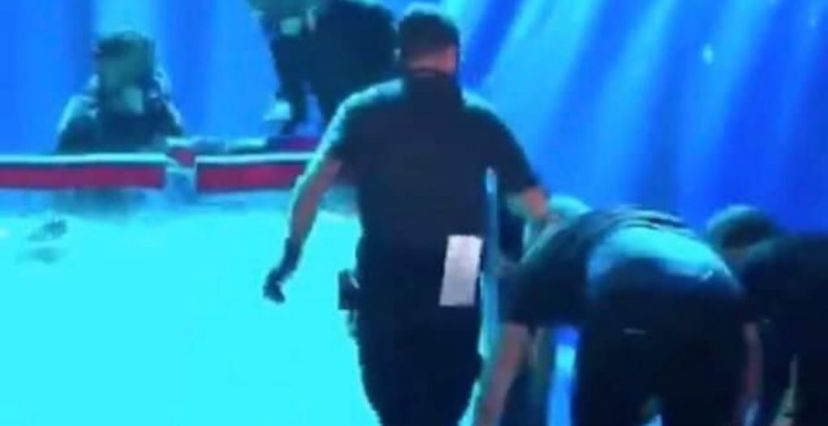 Spintone tra tecnici, Amici 19: l’imprevisto diventa virale sul web preview