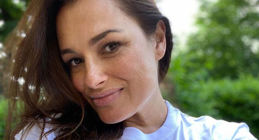 Alena Seredova è diventata mamma: “Benvenuta principessa!”, la felicità in una foto preview