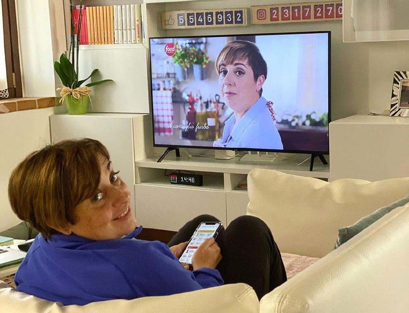 Benedetta Rossi è la video creator più popolare sui social: ricetta del polpettone conquista tutti, la classifica preview