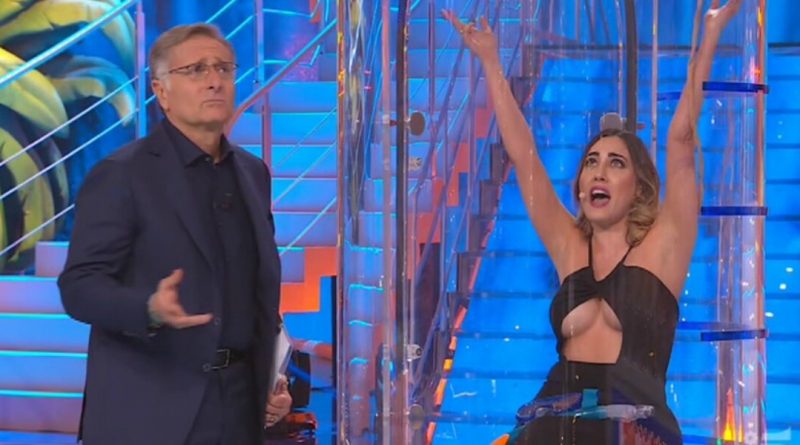 Ciao Darwin 8, Umani VS Mutanti: ospiti e anticipazioni del 16 maggio, torna la prima Madre Natura preview