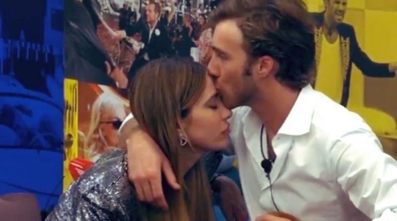 Paolo Ciavarro: “Clizia Incorvaia? Provo cose mai sentite prima!”, e su Sarcina dice… preview