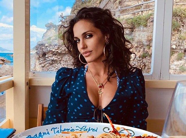 Elena D’Amario e la mamma: straordinaria somiglianza, “Lei è te adesso” – FOTO preview