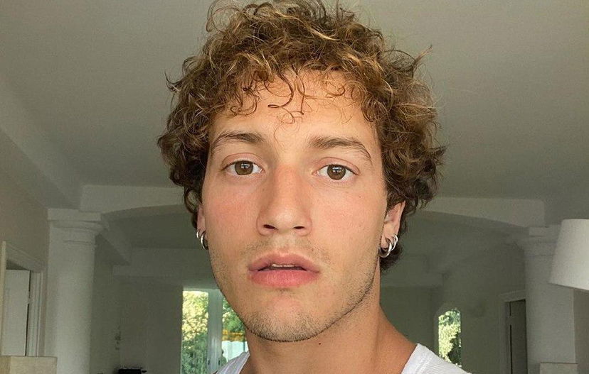 Gabriele Esposito cambia look e spiazza tutti: la “trasformazione” – VIDEO preview