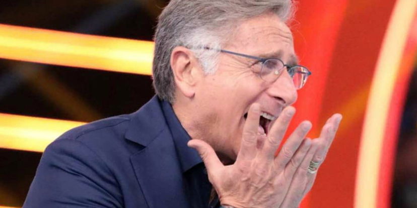 Paolo Bonolis sarà ne I Cesaroni, cosa farà: poi parla di Sonia Bruganelli, di Sanremo e di Pier Silvio preview