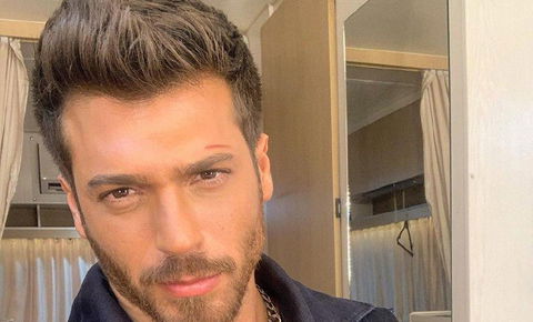 Can Yaman è di nuovo single. L’attore turco lo annuncia preview