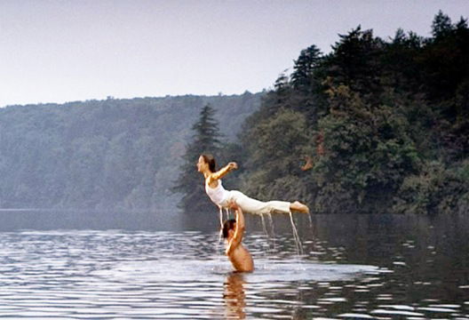 Mountain Lake, il mistero del lago di Dirty Dancing: torna l’acqua dopo 12 anni di siccità preview
