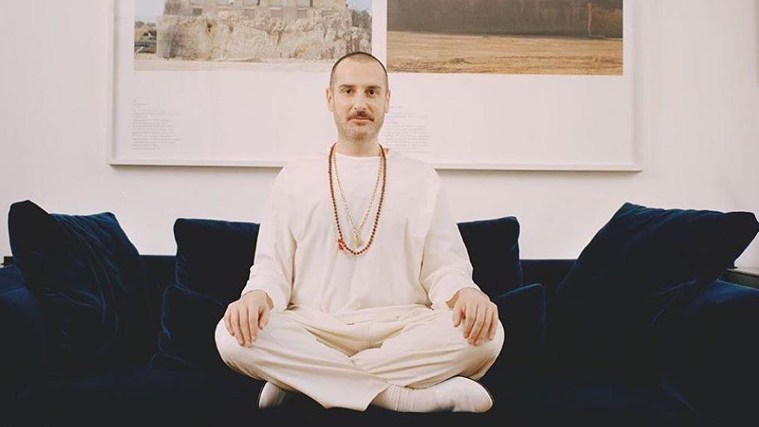 Costantino Della Gherardesca conduce Pechino Express? “Direi di sì”, gli ultimi retroscena preview