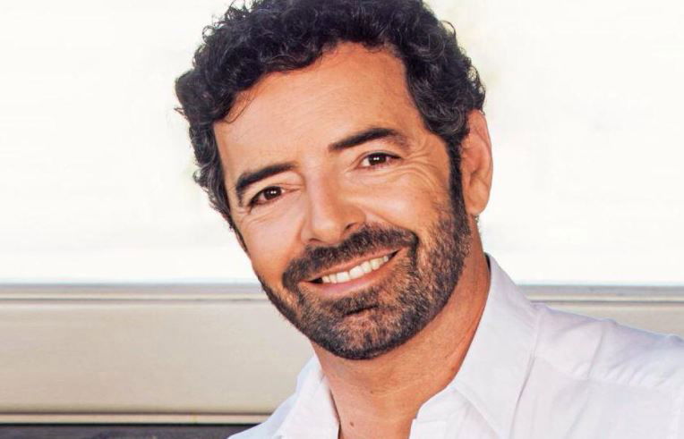 Alberto Matano: “Io gay? Quando ho letto quell’intervista mi sono vergognato” e su Lorella Cuccarini dice… preview