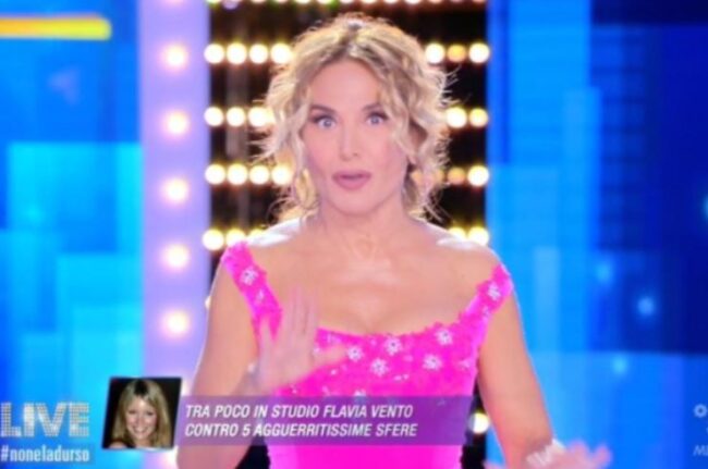 Ascolti TV 20 settembre: Live Non è la d’Urso contro Amadeus, chi ha vinto? Dati auditel preview