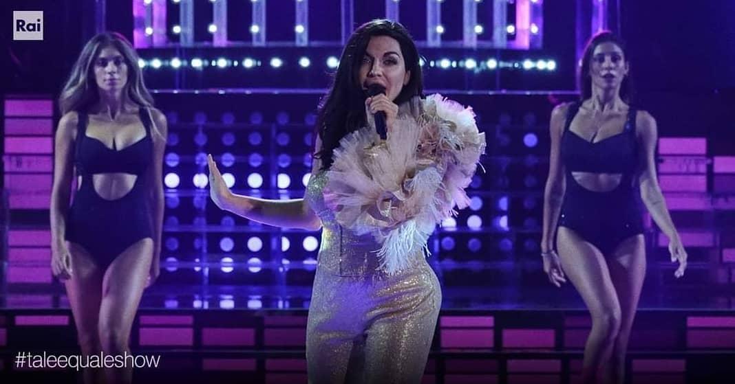 Carolina Rey imita Elettra Lamborghini a Tale e Quale Show: l’esibizione article-post