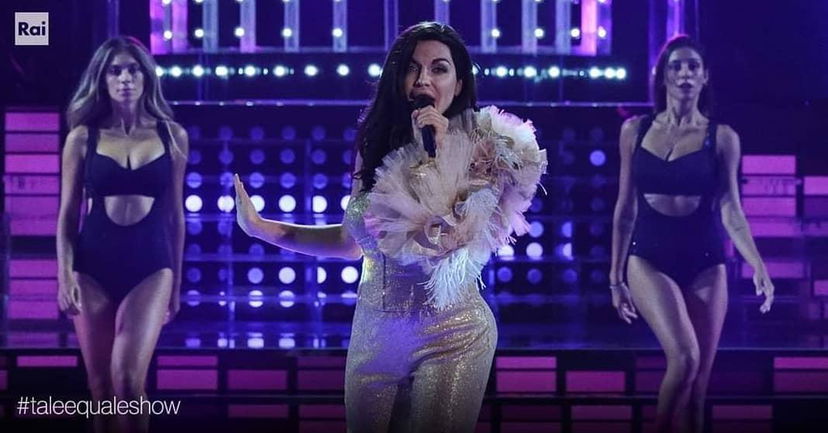 Carolina Rey imita Elettra Lamborghini a Tale e Quale Show: l’esibizione preview