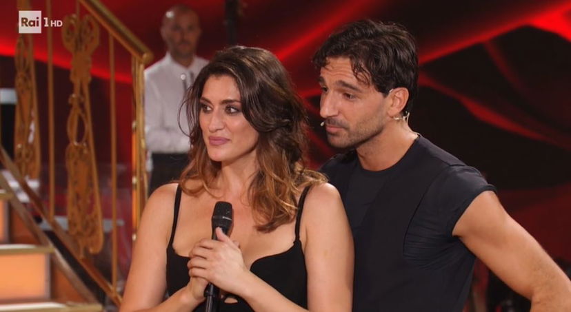 “Datti una regolata, stai esagerando”: battuta sul peso di Elisa Isoardi a Ballando con le Stelle, web furioso preview
