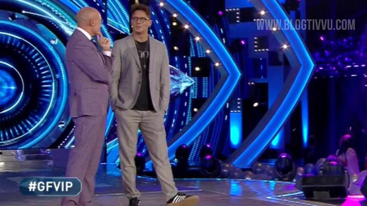 Gabriel Garko racconterà perché non ha fatto prima coming out