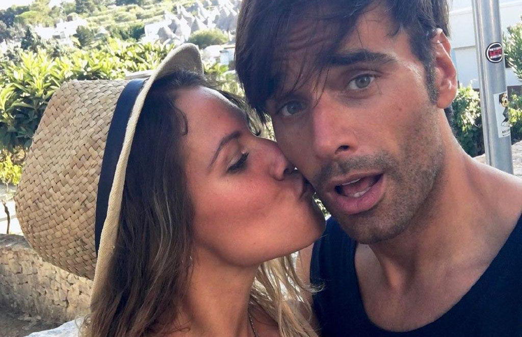 Fidanzata di Massimiliano Morra tuona: “Io attrice? Grazie ma faccio altro” article-post