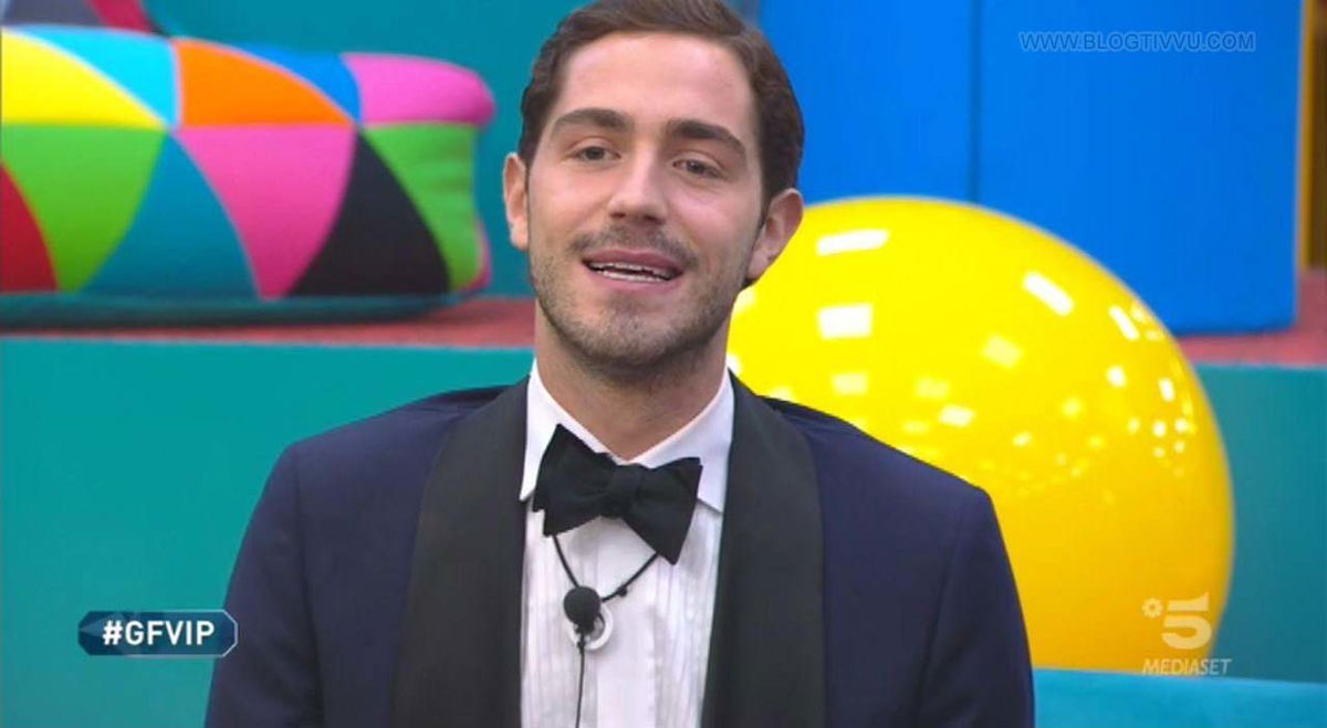 Tommaso Zorzi con la febbre al Grande Fratello Vip 5: panico sui social article-post