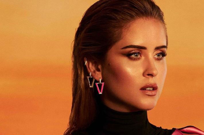 Bufera su Valentina Ferragni: lancia una linea di gioielli “identica” ad un’altra? Scoppia la polemica preview