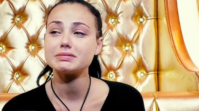 “Sono stata violentata”, Adua Del Vesco choc al Grande Fratello Vip: “Oggi voglio tornare Rosalinda” preview