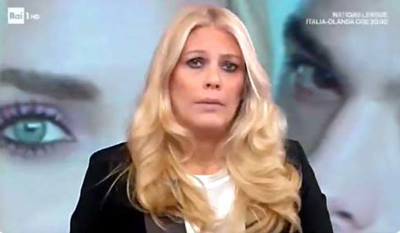 Eleonora Daniele replica a Fedez: “Dopo suo sfogo io vittima di bullismo” e fa una richiesta ai Ferragnez – VIDEO preview