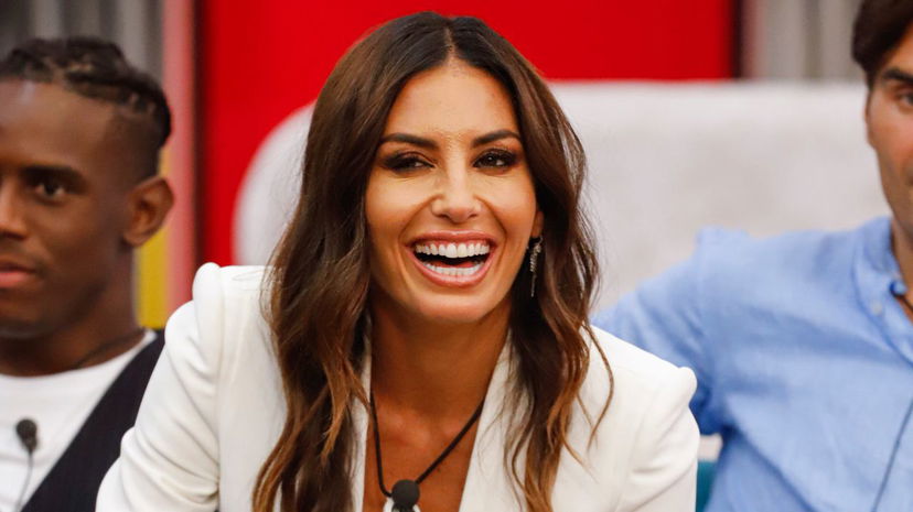 L’avvocato di Elisabetta Gregoraci sbotta contro Arianna David, precisazioni dopo l’intervento a Mattino 5 preview