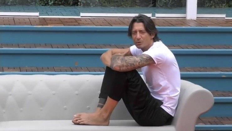 Fidanzata Francesco Oppini e Alba Parietti intervengono: “Dignità alla tua storia d’amore” preview