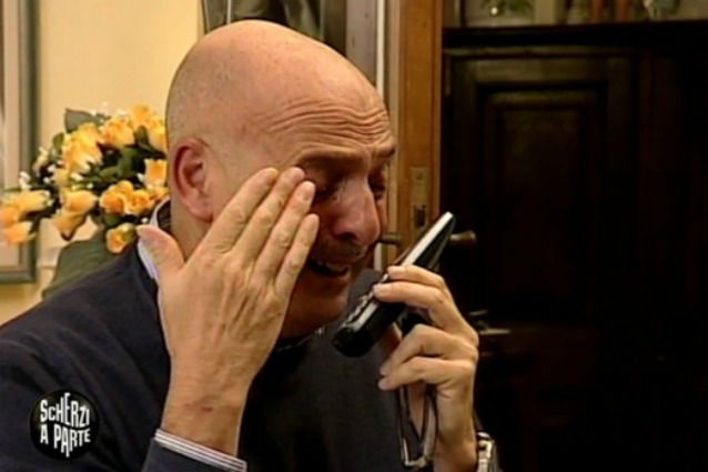 Paolo Brosio: “Papa Francesco deve chiarire, coppie gay come coppie etero? Se è ciò che vuole io rabbrividisco” article-post