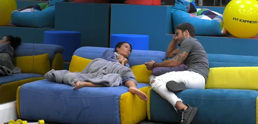 GF Vip, Pierpaolo Pretelli interrompe il “flirt” con Elisabetta Gregoraci: “Inutile andare avanti da solo” preview