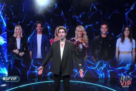 Ascolti TV 26 ottobre, Grande Fratello Vip contro Io ti cercherò: ecco i dati auditel della prima serata preview