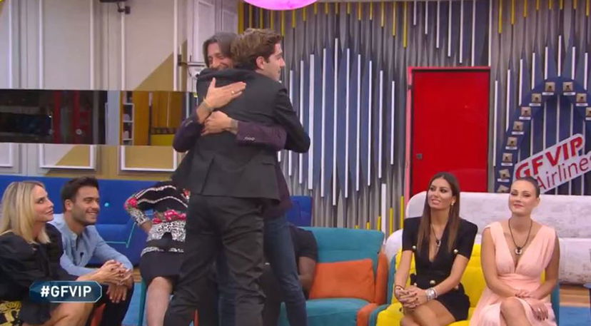 GF Vip, fidanzata di Oppini commenta la pace con Zorzi e lancia una frecciatina a Dayane Mello preview