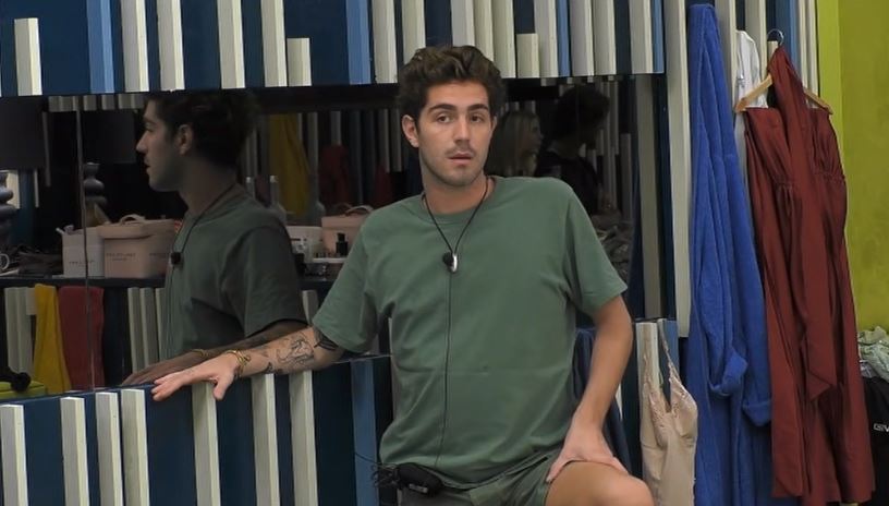 Tommaso Zorzi insofferente: “mandate un ragazzo gay nella Casa!”, appello al GF Vip article-post