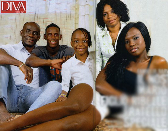 Abigail e Angel Barwuah, chi sono le sorelle di Enock? Il post “minaccioso” per Selvaggia Roma preview