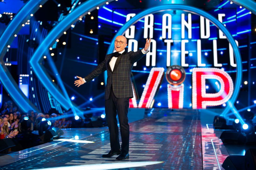 Amatissima cantante continua a rifiutare il Grande Fratello Vip: “Mi fa tantissima paura!” preview