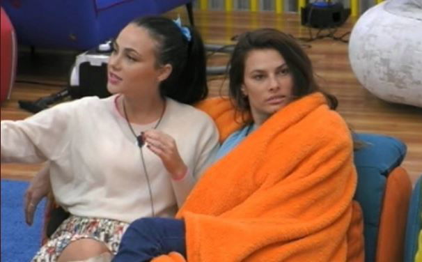 GF Vip, insulti per Dayane Mello fuori dalla Casa?