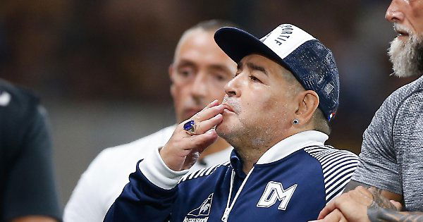 Come è morto Diego Armando Maradona?