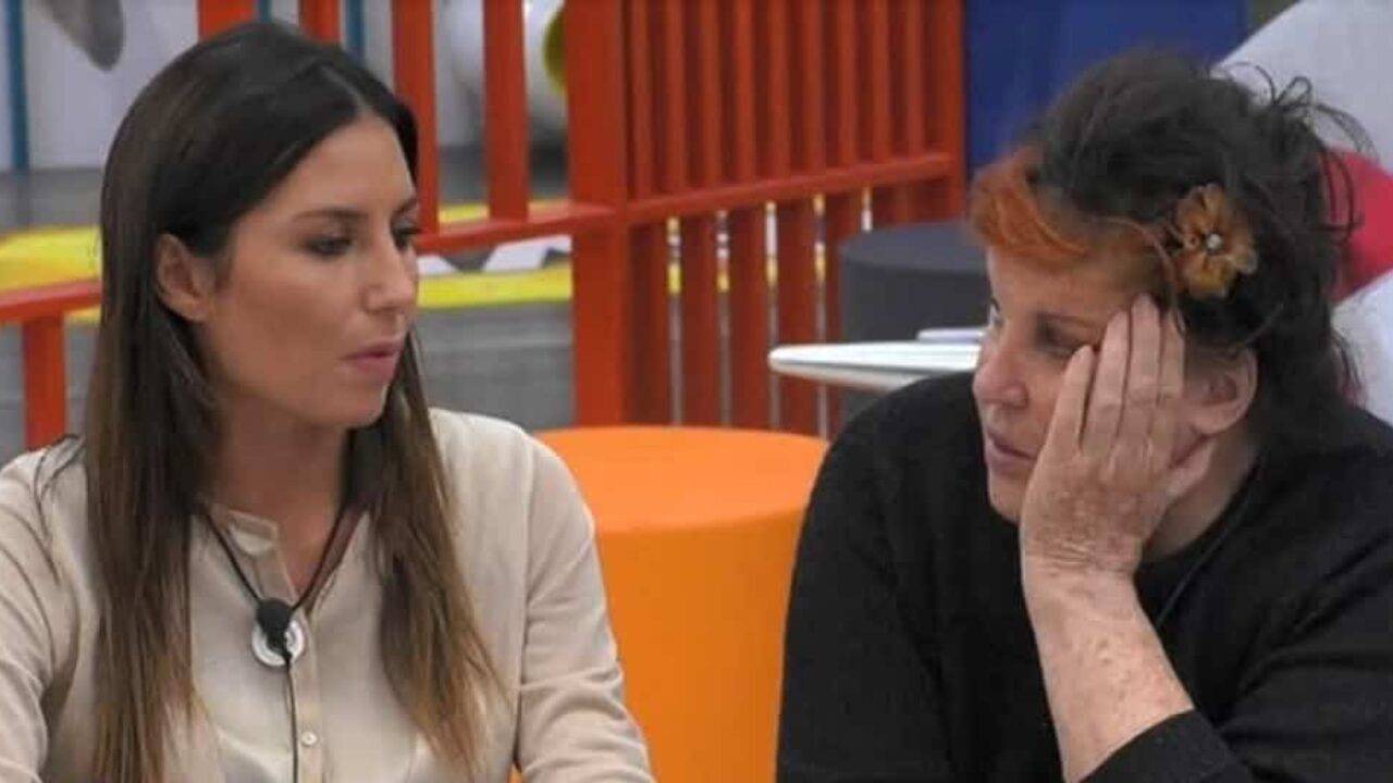 "Non sei mica la Rodriguez", stoccata della De Blanck
